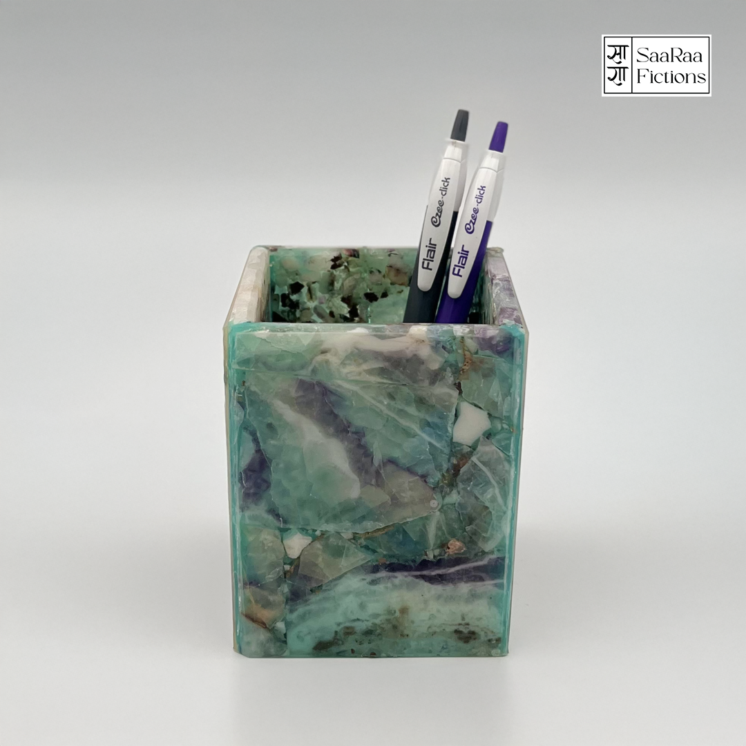 Fluorite Pen Stand